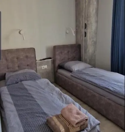 - Viva Ukraine Apartment *